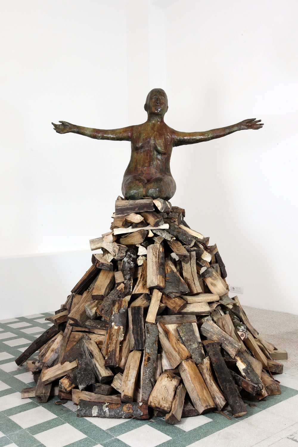 Kiki Smith Sculpture