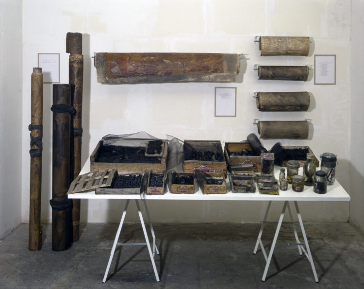 Chohreh Feyzdjou — AWARE Women artists / Femmes artistes