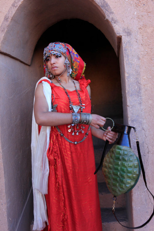 Majida Khattari — AWARE Women artists / Femmes artistes