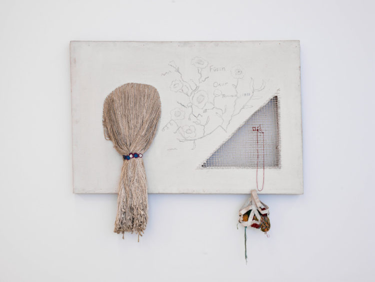 Füsun  Onur — AWARE Women artists / Femmes artistes