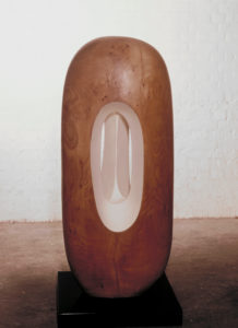 Natural Forms: The Sculpture of Barbara Hepworth - AWARE Artistes femmes / women artists