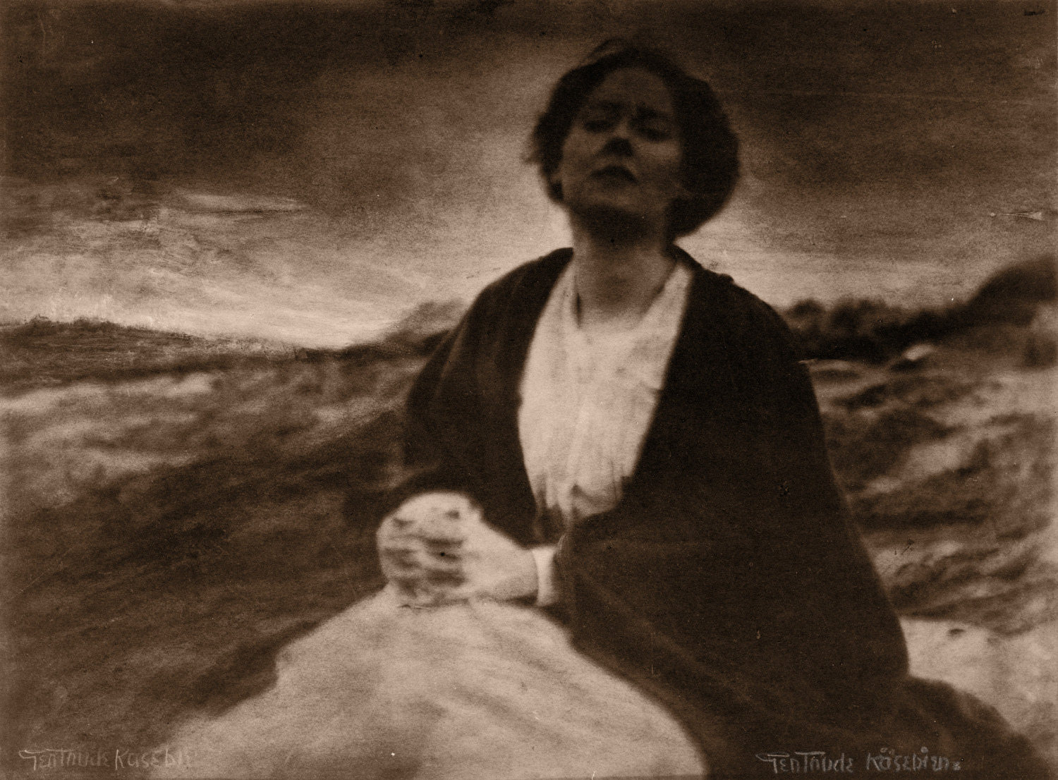 Gertrude Käsebier — AWARE Women artists / Femmes artistes