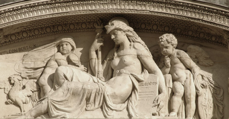 Sculptrices, statuaire publique et nationalisme - AWARE