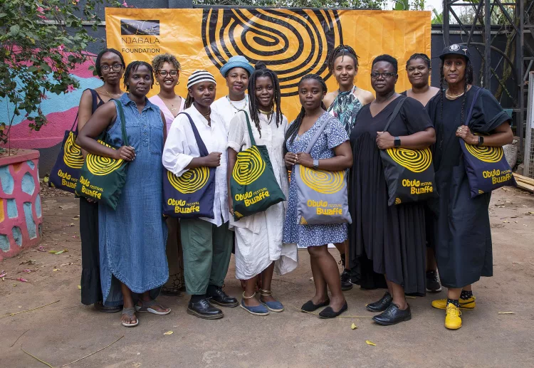 Programme de mentorat pour des commissaires d’exposition d’Afrique de l’Est - AWARE