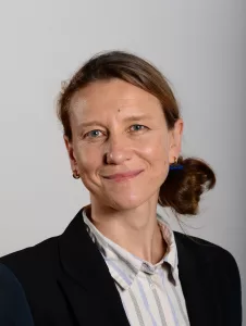 Kristina Solomoukha — AWARE Women artists / Femmes artistes