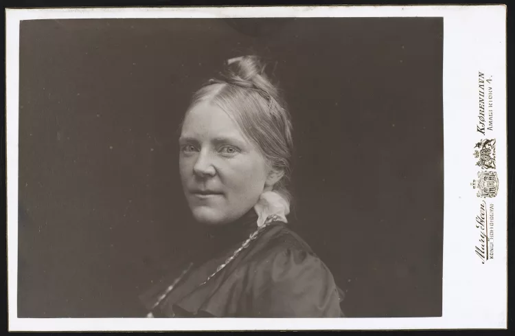 Anne Marie Carl-Nielsen - AWARE