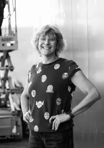 Simone Decker — AWARE Women artists / Femmes artistes