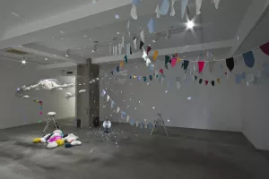 ブブ・ド・ラ・マドレーヌの人魚革命 - AWARE Artistes femmes / women artists