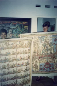 The Seniwati Gallery of Art by Women in Bali - AWARE Artistes femmes / women artists