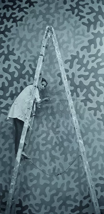 Malika  Agueznay - AWARE