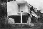 Eileen Gray — AWARE