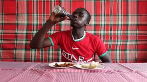 Zina Saro-Wiwa’s Table Manners: They will poison your food and still tell you how to eat it - AWARE Artistes femmes / women artists