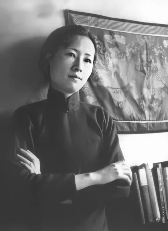 Lin Huiyin - AWARE